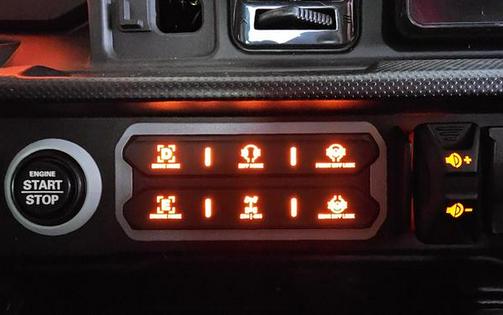 2026 Can-Am® Defender Limited HD11 Desert Tan & Carbon Black