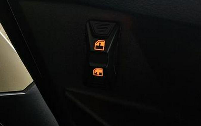 2026 Can-Am® Defender Limited HD11 Desert Tan & Carbon Black