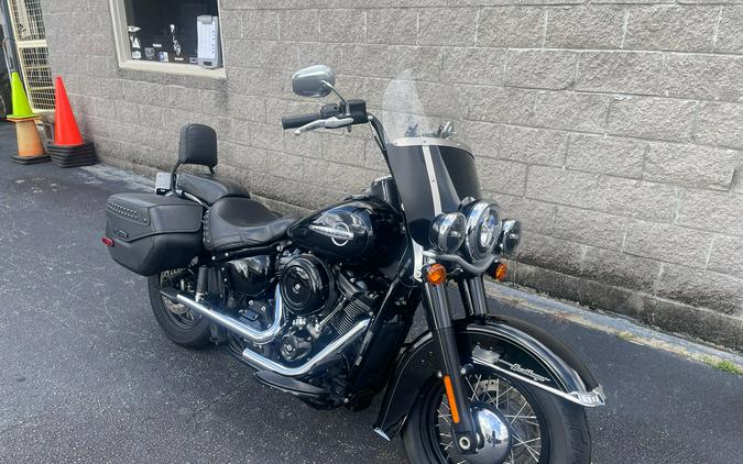 2019 Harley-Davidson Heritage Classic 107