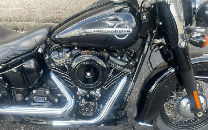 2019 Harley-Davidson Heritage Classic 107