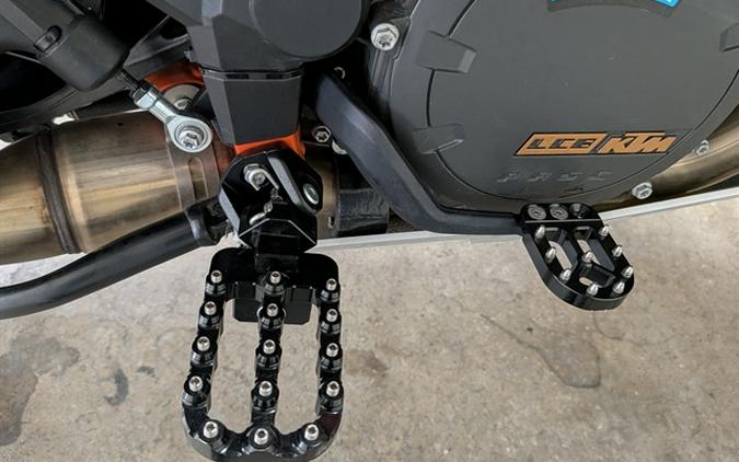 2020 KTM 1290 SUPER ADVENTURE R
