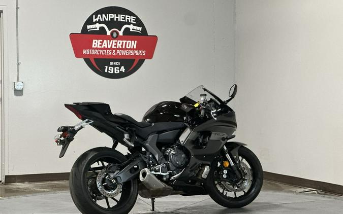 2025 Yamaha YZF R7