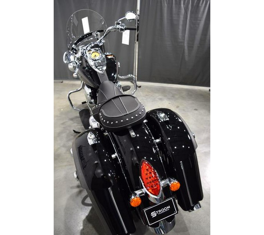 2024 Indian Motorcycle® Springfield® Black Metallic/Titanium Metallic