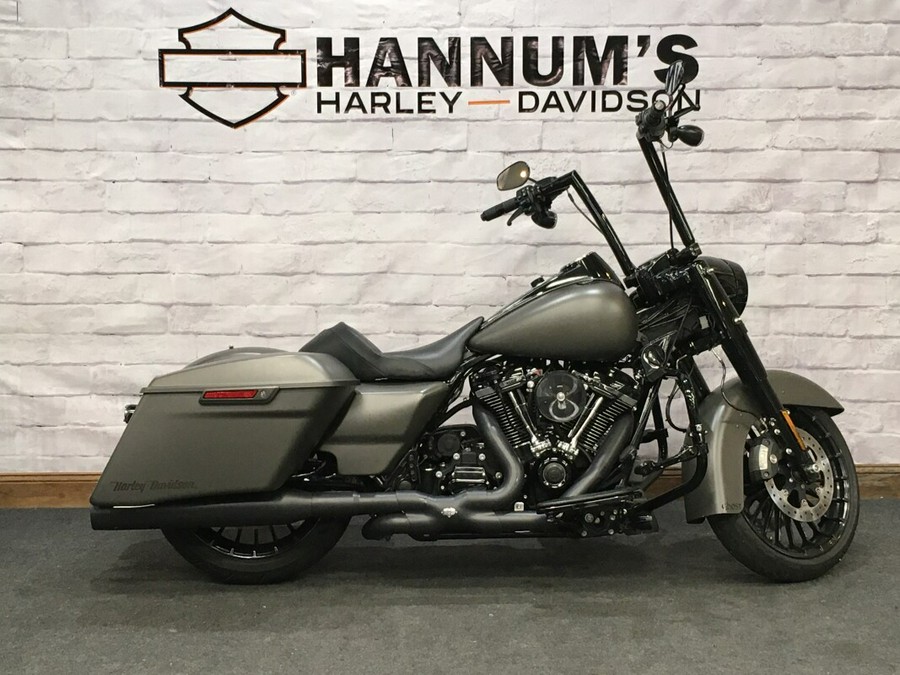 2018 Harley-Davidson Road King Special Industrial Gray Denim FLHRXS