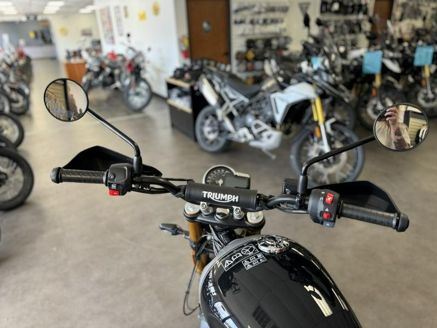 2024 Triumph Scrambler 400 X Phantom Black / Silver Ice