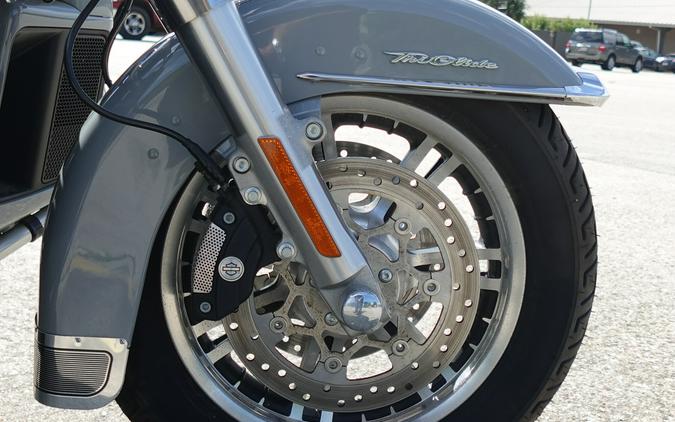 2024 Harley-Davidson Tri Glide FLHTCUTG