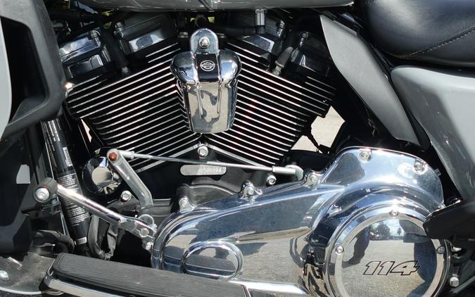 2024 Harley-Davidson Tri Glide FLHTCUTG