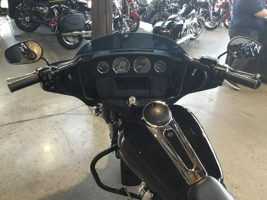 2022 Harley-Davidson® FLHT - Electra Glide® Standard