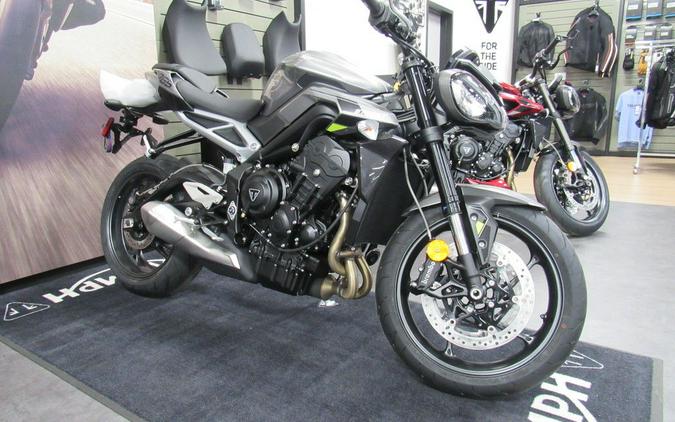 2024 Triumph Street Triple 765 R Silver Ice