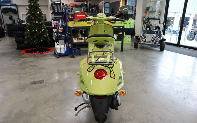 2023 Vespa 946 10 Anniversario 150 150