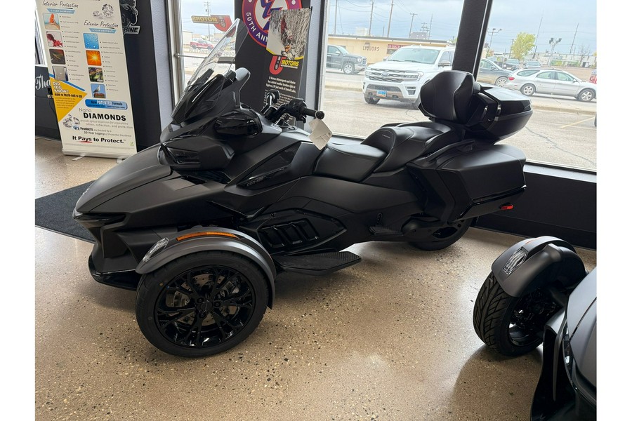 2024 Can-Am RT LTD