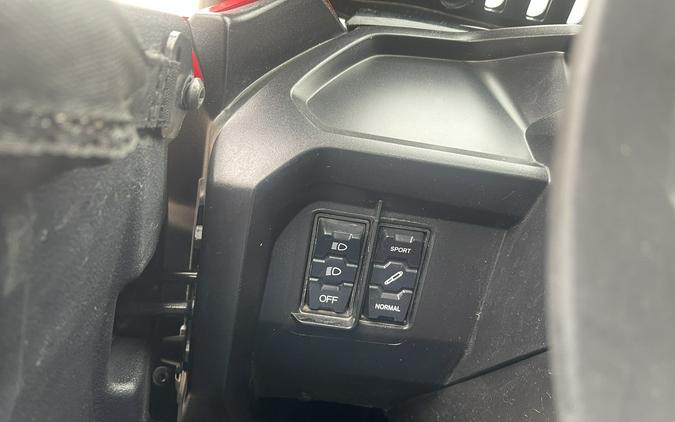 2022 Honda Talon 1000R FOX Live Valve