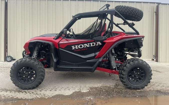 2022 Honda Talon 1000R FOX Live Valve