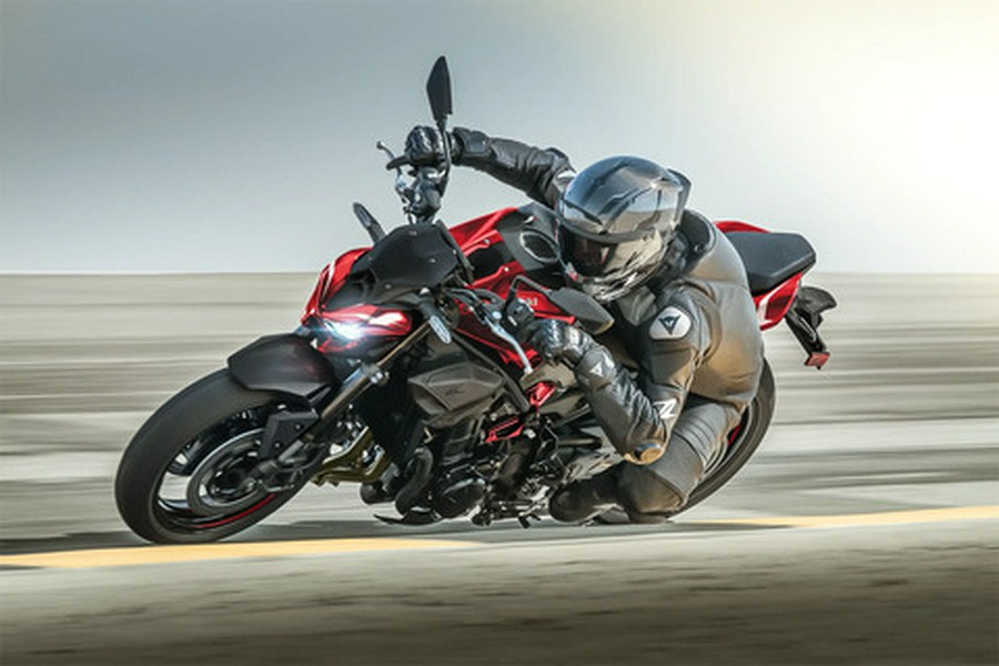 2027 Kawasaki Z900 ABS