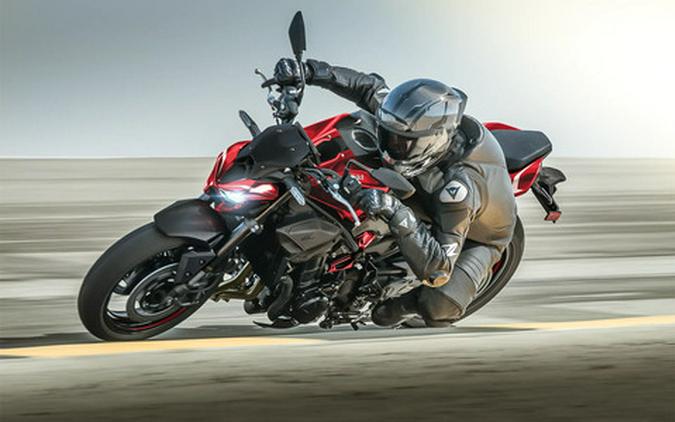 2027 Kawasaki Z900 ABS