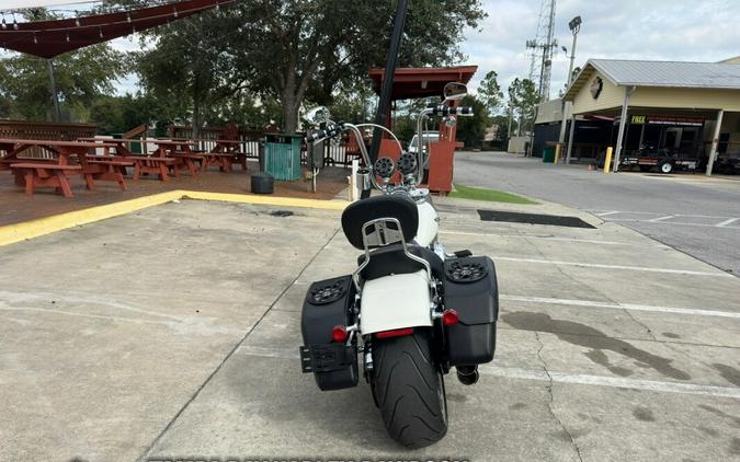 2019 HARLEY-DAVIDSON FLFB