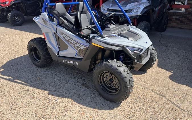 2026 Polaris RZR 200 EFI