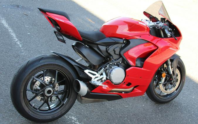2024 Ducati Panigale V2