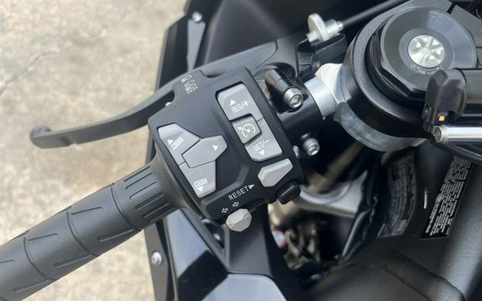 2025 Kawasaki Ninja ZX-10R