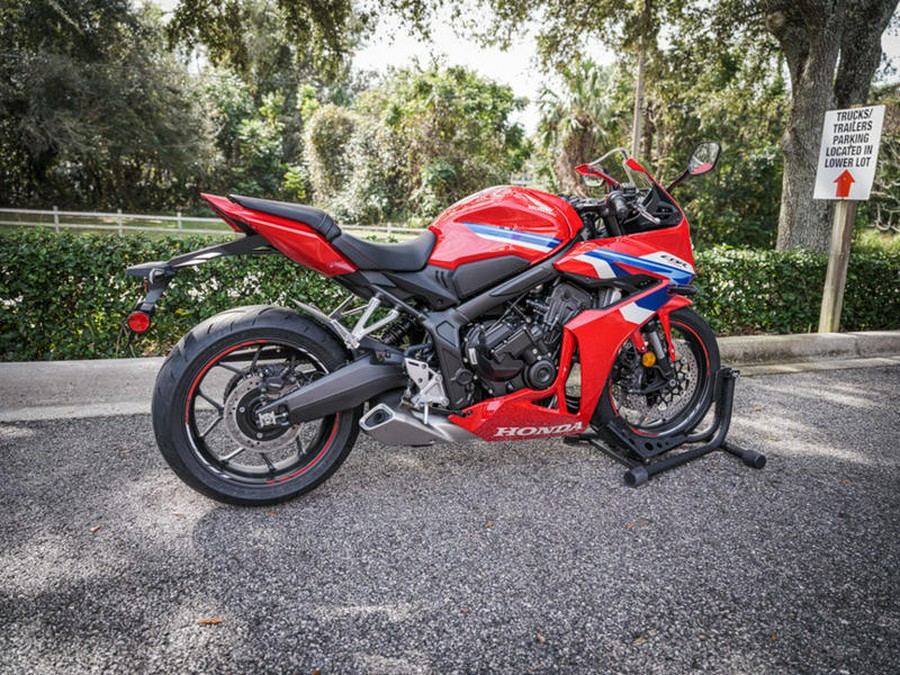 2025 Honda® CBR650R E-Clutch