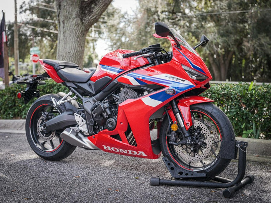 2025 Honda® CBR650R E-Clutch