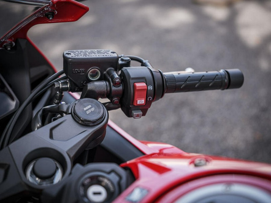 2025 Honda® CBR650R E-Clutch
