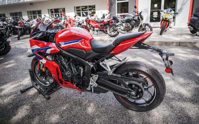 2025 Honda® CBR650R E-Clutch