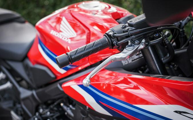 2025 Honda CBR650R E-Clutch