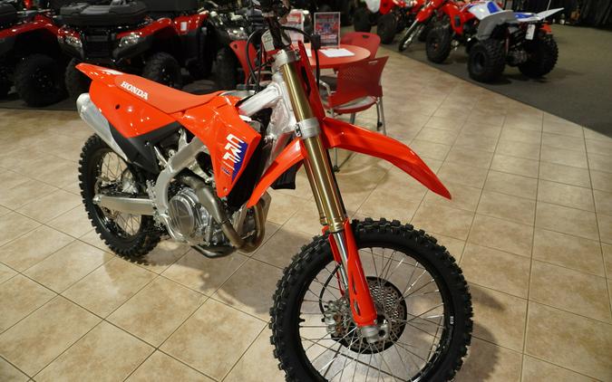 2026 CRF450RT - Honda