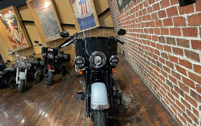 2024 Harley-Davidson FLHCS - Heritage Classic