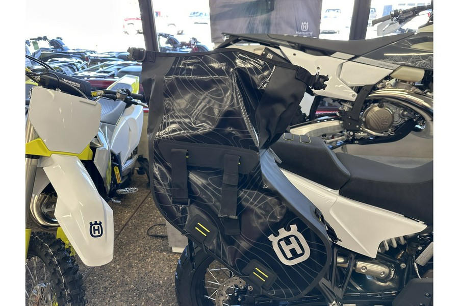 2024 Husqvarna Motorcycles Norden 901 Expedition