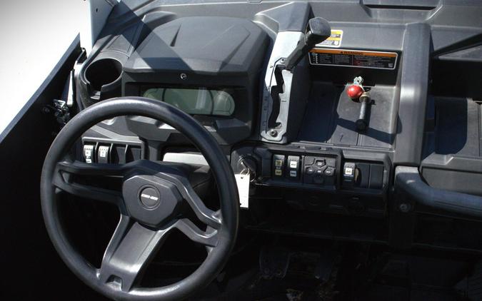 2025 Can-Am Defender X mr HD10