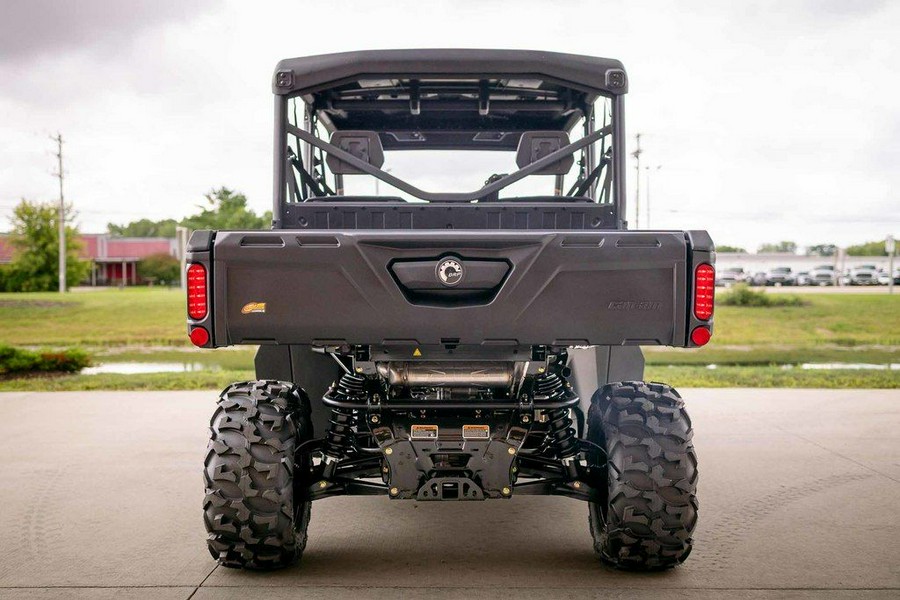 2025 Can-Am® Defender MAX XT HD9