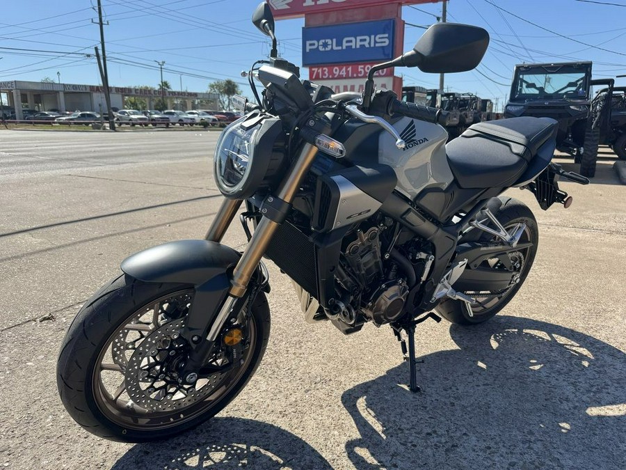 2025 Honda® CB650R E-Clutch