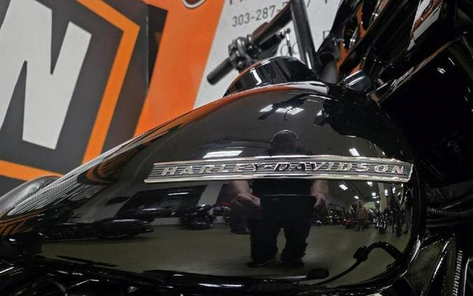 2020 Harley-Davidson® FLHXS - Street Glide® Special