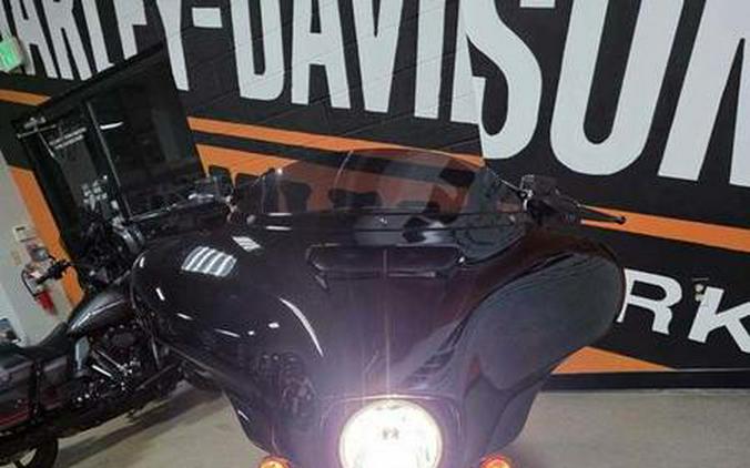 2020 Harley-Davidson® FLHXS - Street Glide® Special