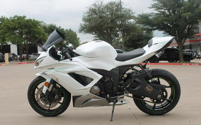 2016 Kawasaki Ninja® ZX™-6R ABS