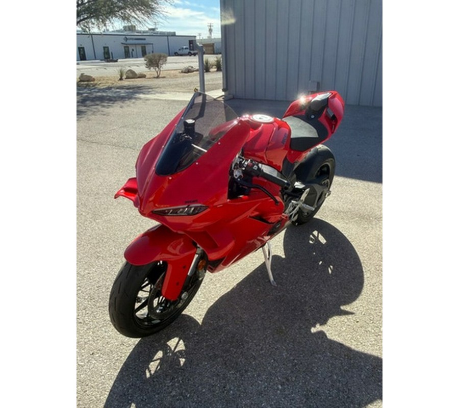 2025 Ducati Panigale V4 Ducati Red