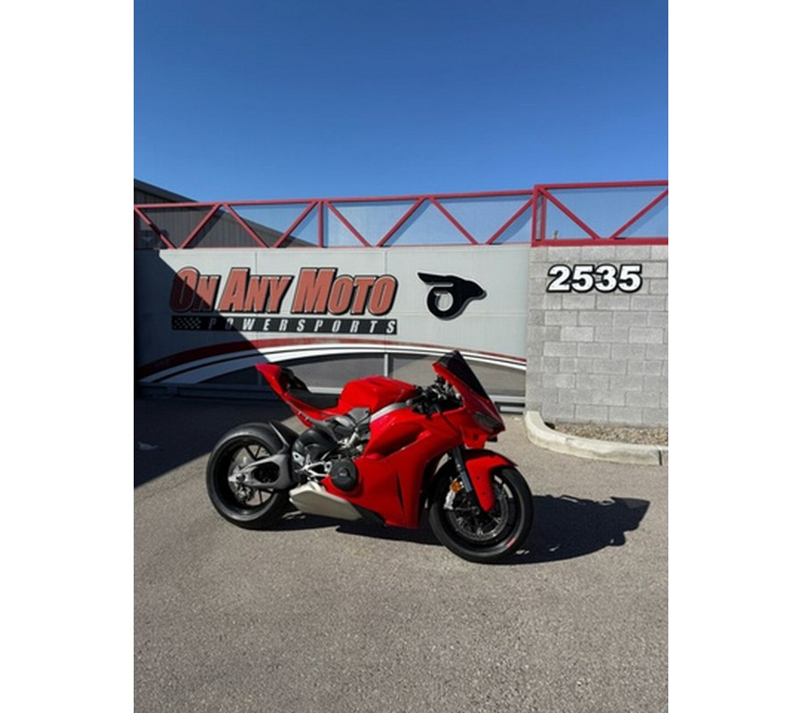 2025 Ducati Panigale V4 Ducati Red
