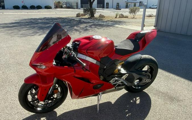 2025 Ducati Panigale V4 Ducati Red