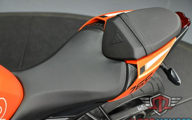 2025 Triumph Street Triple 765 R Matte Baja Orange