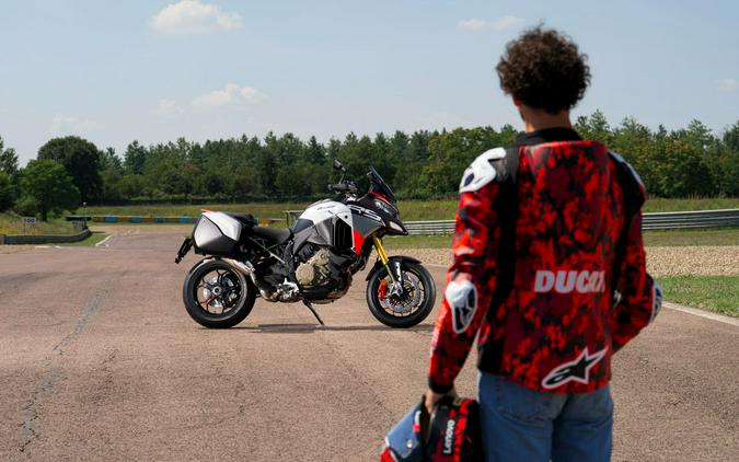 2026 Ducati Multistrada V4 RS