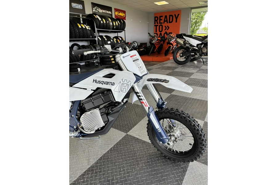 2027 EE 5 - Husqvarna Motorcycles