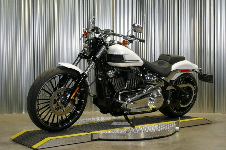 2024 Harley-Davidson Breakout 117