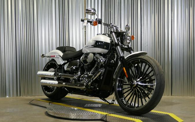 2024 Harley-Davidson Breakout 117