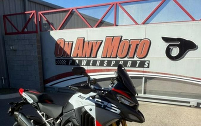 2026 Ducati Multistrada V4 RS