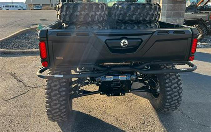 2024 Can-Am Defender DPS CAB