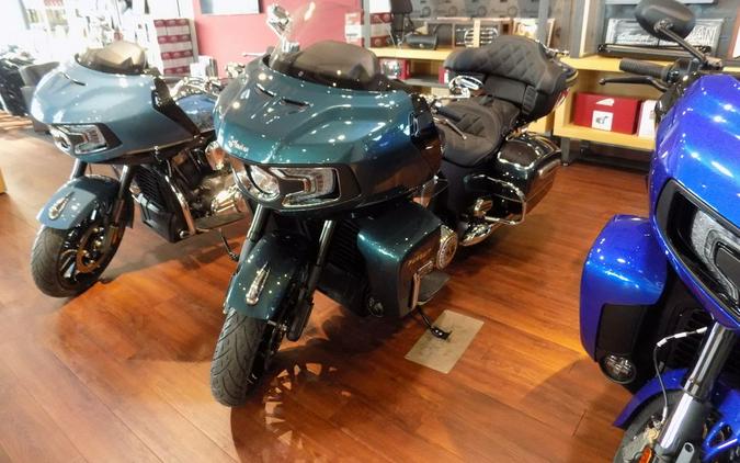 2026 Indian Motorcycle® Pursuit® Limited 112 w/PowerBand Audio Cascade Green with Black Metallic