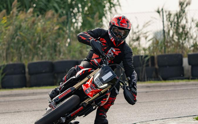 2025 Ducati Hypermotard 698 Mono RVE