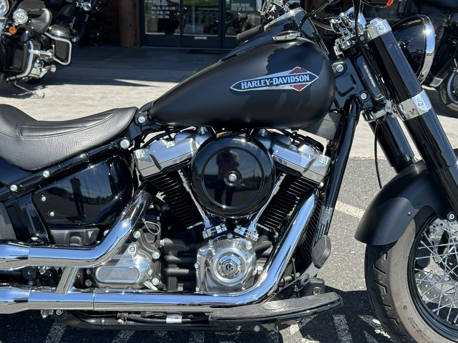 FLSL 2020 Softail Slim